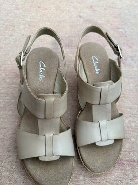 Clarks Women's Beige Leather Slingback Sandals
